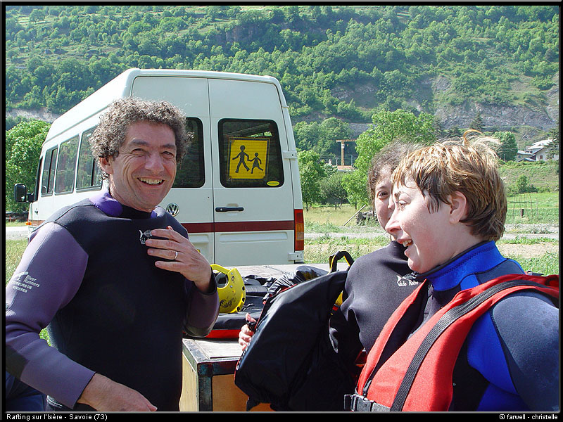20040612_7_raft3