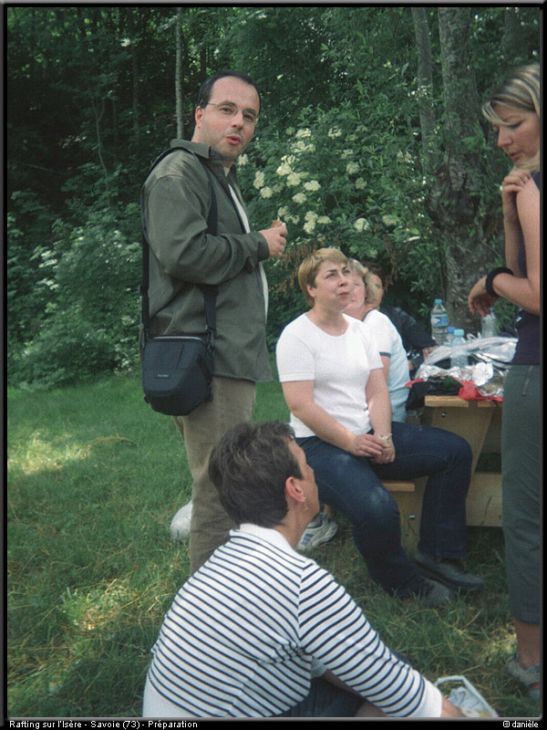 20040612b_1_raft_02